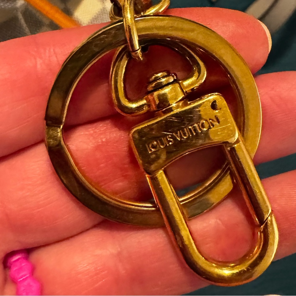 LOUIS VUITTON Damier Azur Artsy
MM. 100% Authentic - Picture 7 of 8